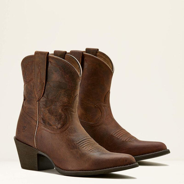 Ariat Maggie J-toe Western boot for ladies