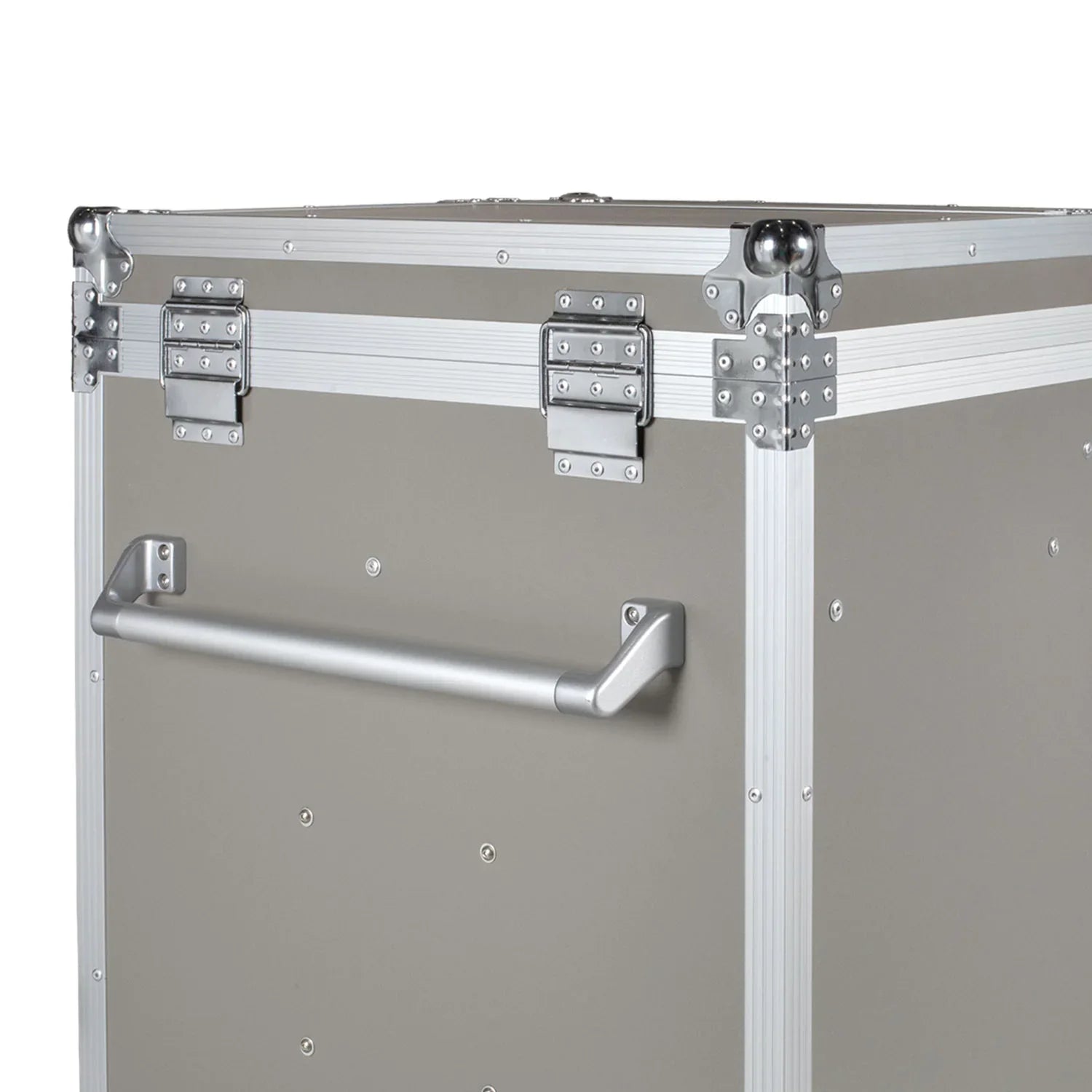 Equestro silver hardware saddle cabinet ETS 02102