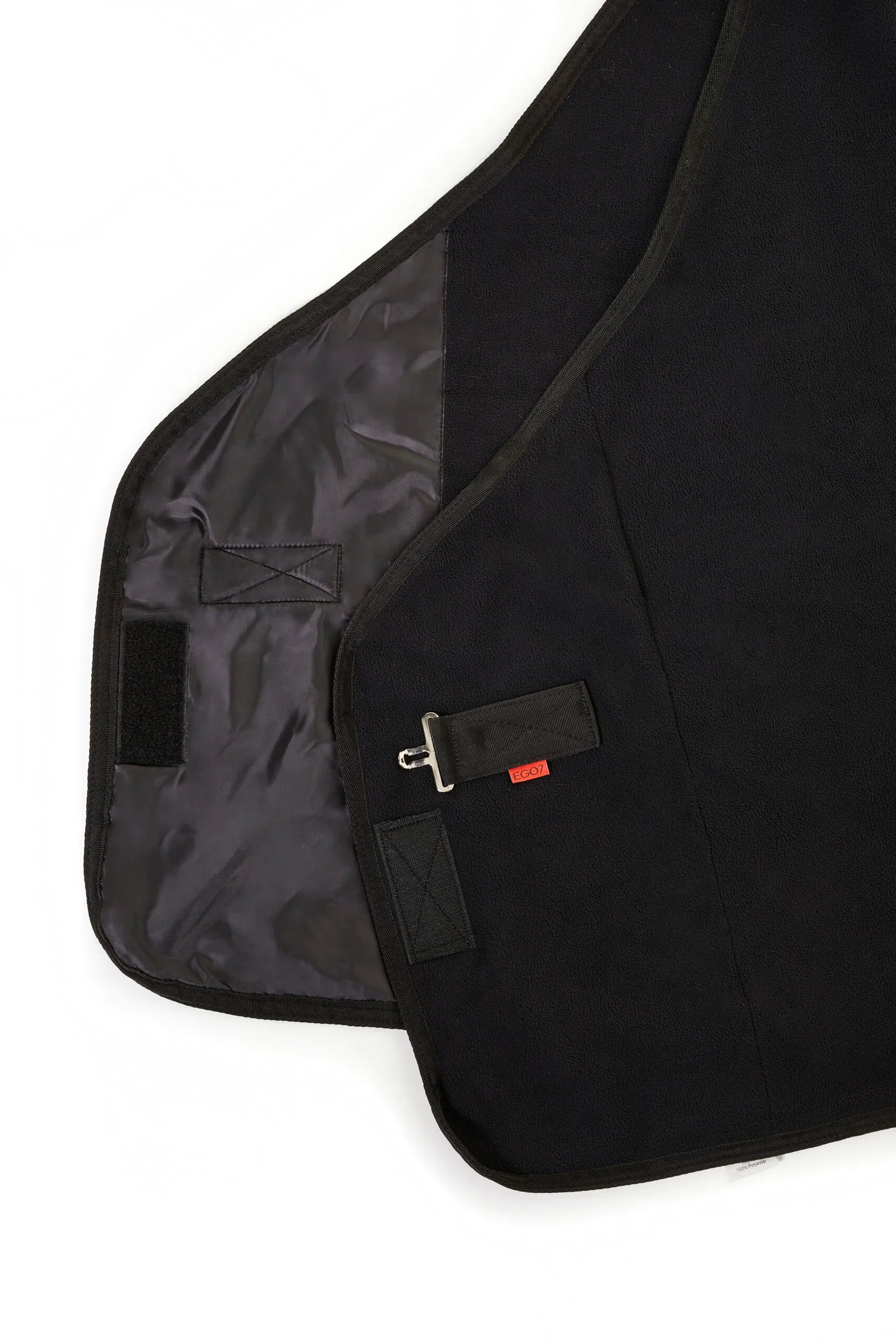 Ego 7 horsehead fleece rug