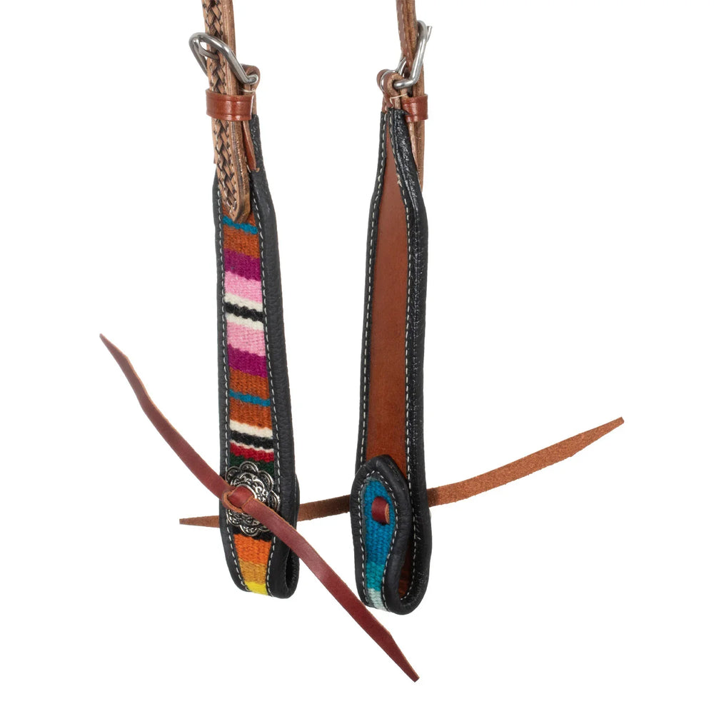 Pool's carpet decorations western bridle