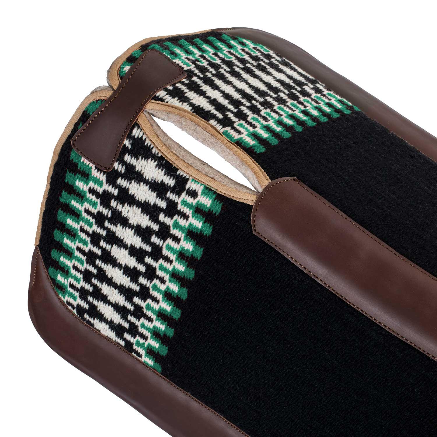 Pool's western saddle pad