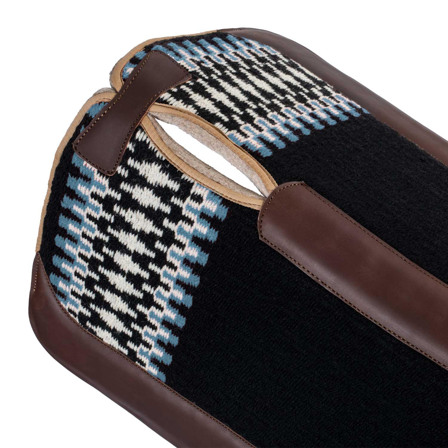 Pool's western saddle pad