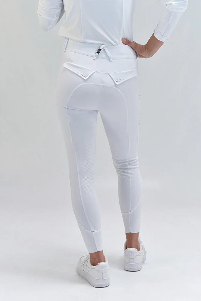 For horses PETRA Ultra Move Breeches