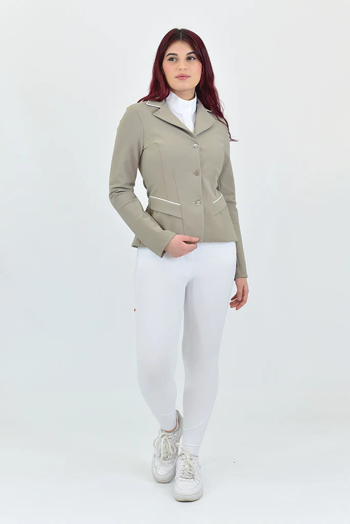 For horses nora showjacket for ladies