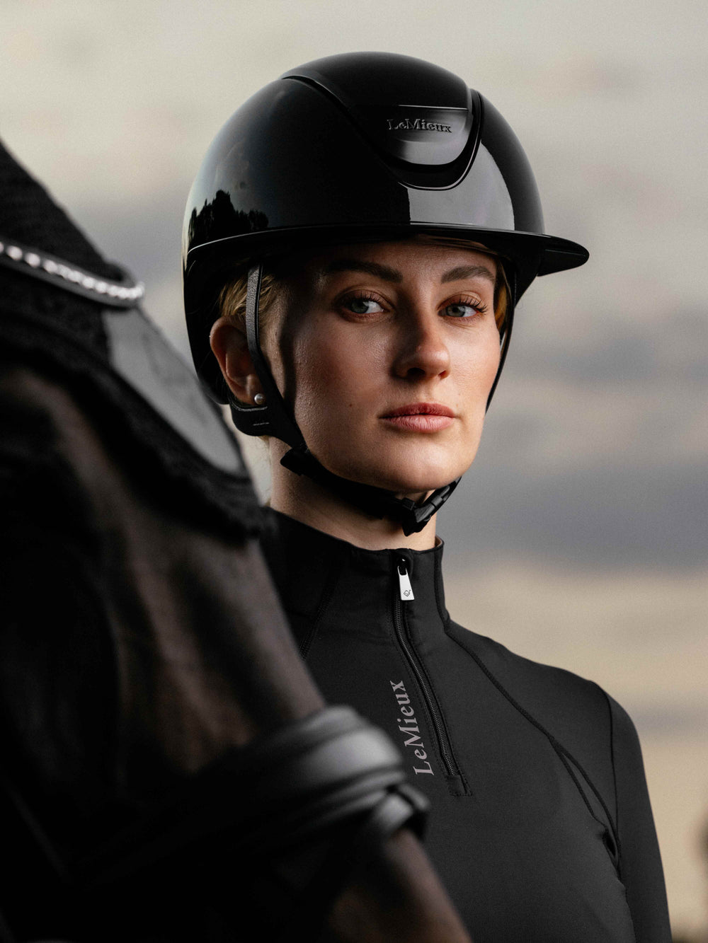 LeMieux Verv® Competition Helmet Gloss Black