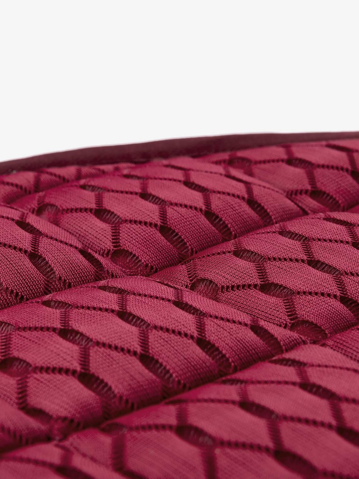 LeMieux carbon mesh close contact half square - HorseworldEU