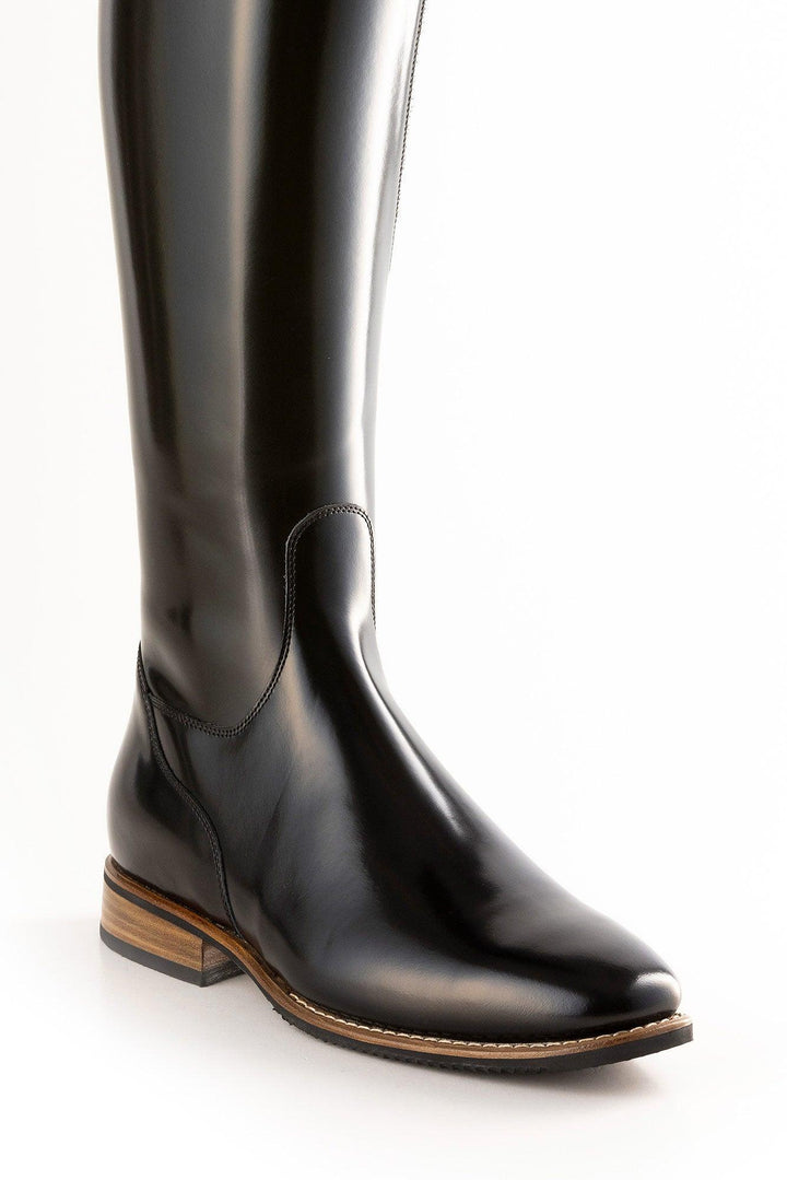 De Niro Volta dressage boot graffiti - HorseworldEU